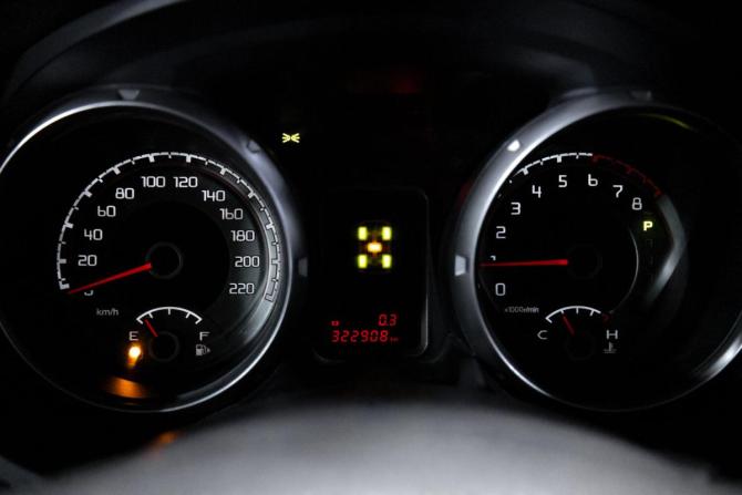 Mitsubishi Pajero IV Рестайлинг 1 с пробегом 2014 года, цена 2 100 000 рублей, 322908 км, внедорожник, Автокод Объявления