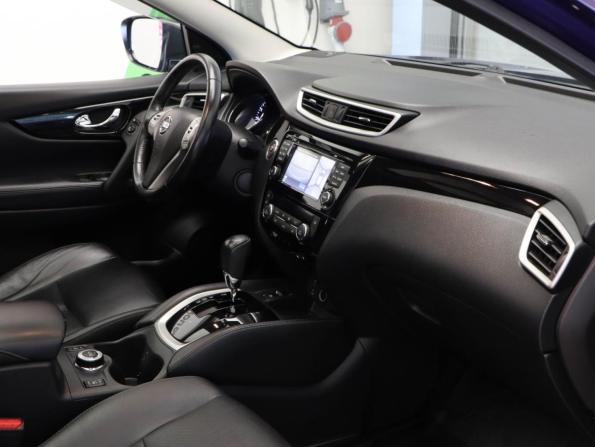Nissan Qashqai II с пробегом 2018 года, цена 1 949 000 рублей, 94500 км, внедорожник, Автокод Объявления