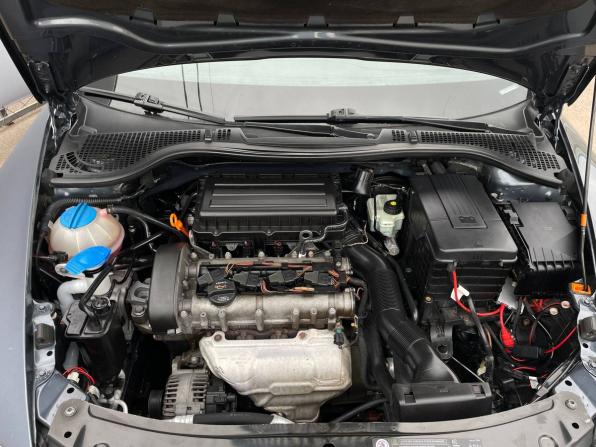 Skoda Octavia II (A5) Рестайлинг с пробегом 2011 года, цена 585 000 рублей, 265655 км, лифтбек, Автокод Объявления
