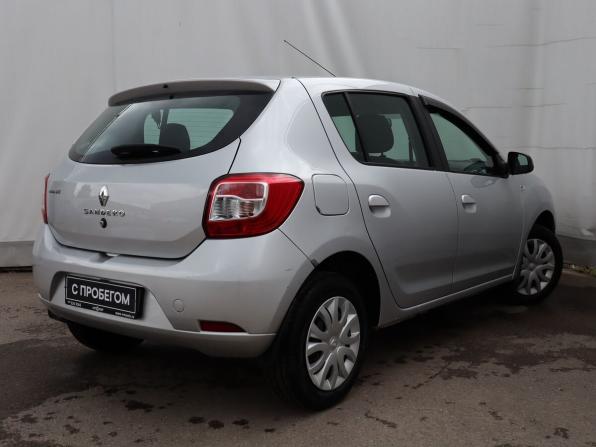 Renault Sandero II с пробегом 2018 года, цена 850 000 рублей, 88727 км, хэтчбек, Автокод Объявления