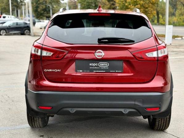 Nissan Qashqai II с пробегом 2018 года, цена 1 399 000 рублей, 133153 км, внедорожник, Автокод Объявления