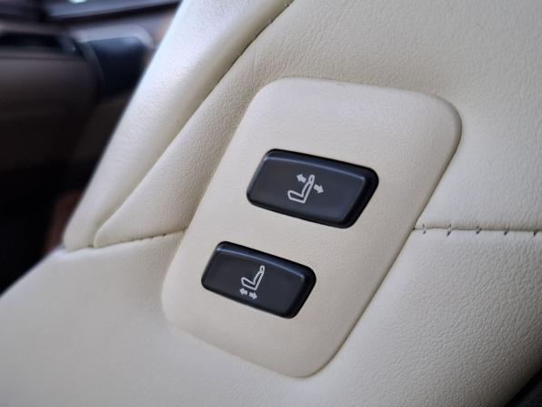 Lexus ES VII с пробегом 2020 года, цена 3 990 000 рублей, 97608 км, седан, Автокод Объявления