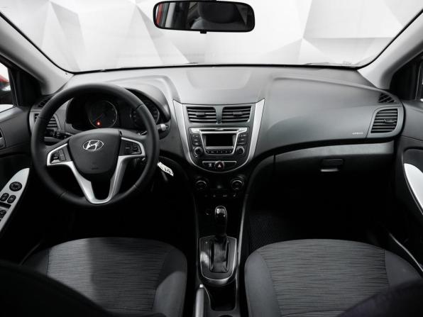 Hyundai Solaris I Рестайлинг с пробегом 2016 года, цена 1 190 000 рублей, 125000 км, седан, Автокод Объявления