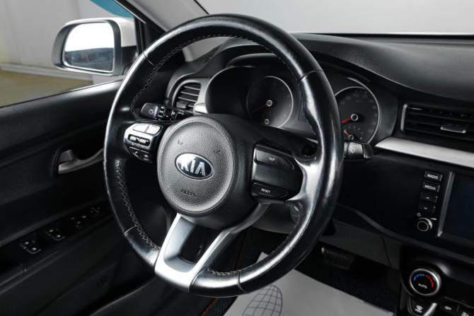 Kia Rio IV с пробегом 2018 года, цена 1 429 000 рублей, 116358 км, седан, Автокод Объявления