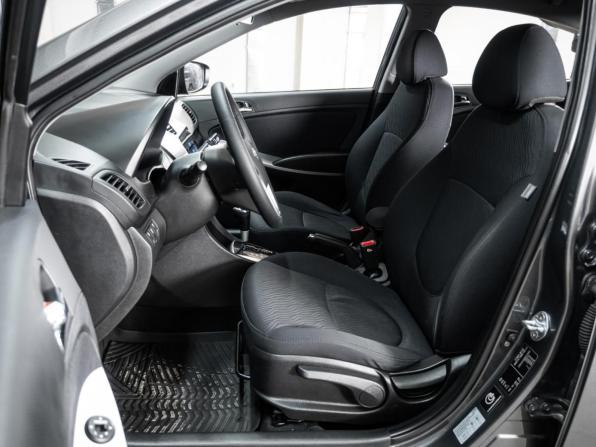 Hyundai Solaris I с пробегом 2013 года, цена 1 060 000 рублей, 123985 км, седан, Автокод Объявления