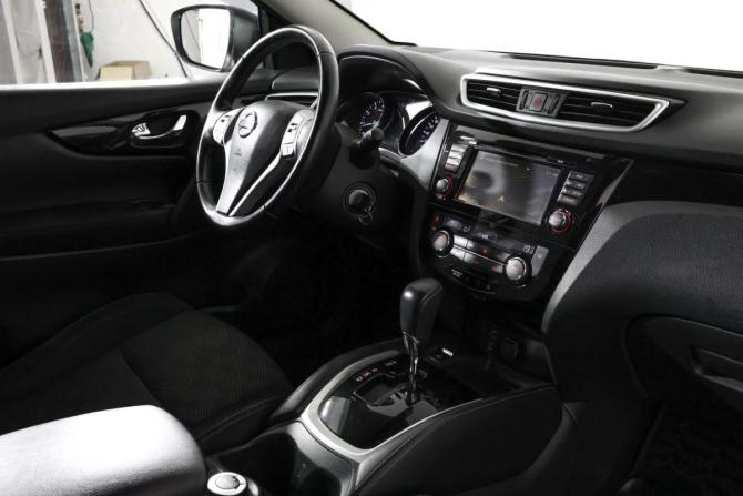 Nissan Qashqai II с пробегом 2017 года, цена 1 428 000 рублей, 115558 км, внедорожник, Автокод Объявления