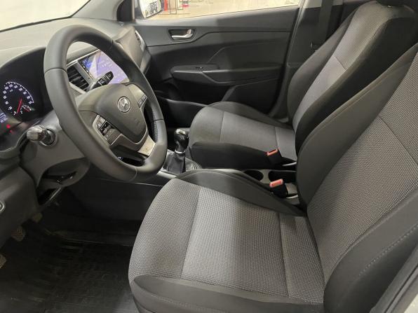 Hyundai Solaris II с пробегом 2019 года, цена 1 160 000 рублей, 189167 км, седан, Автокод Объявления