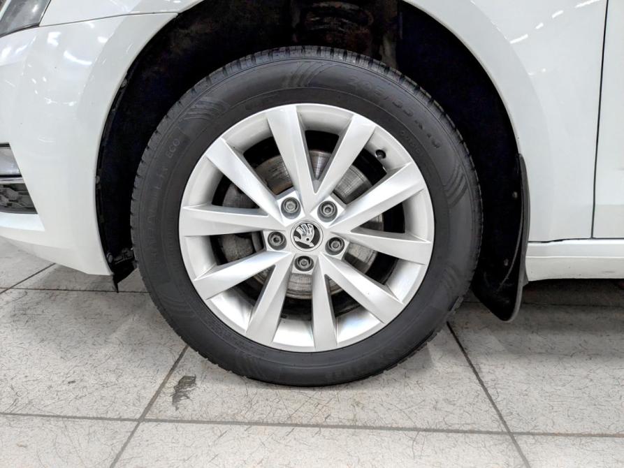 Skoda Octavia III (A7) Рестайлинг Москва  - изображение 18