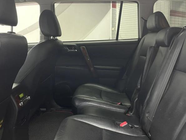 Toyota Highlander II (XU40) Рестайлинг с пробегом 2011 года, цена 1 850 000 рублей, 190000 км, внедорожник, Автокод Объявления
