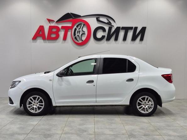 Renault Logan II с пробегом 2015 года, цена 649 900 рублей, 215000 км, седан, Автокод Объявления
