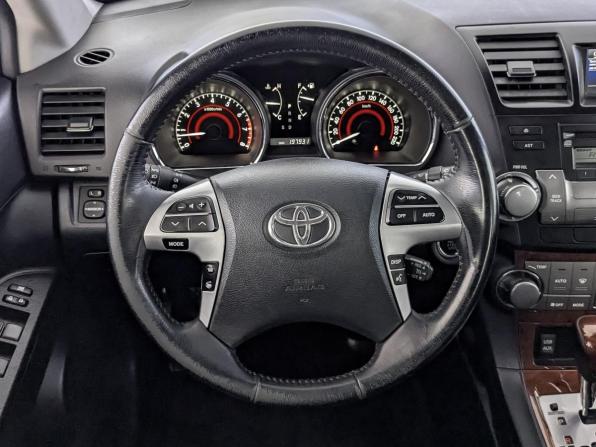 Toyota Highlander II (XU40) Рестайлинг с пробегом 2011 года, цена 1 995 000 рублей, 197930 км, внедорожник, Автокод Объявления