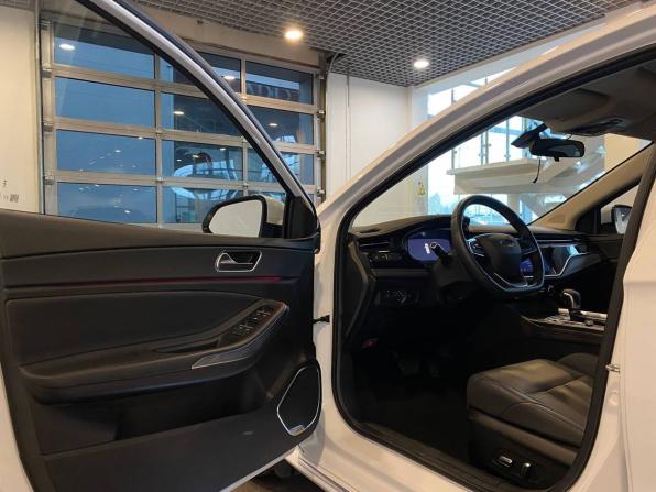 Omoda S5 с пробегом 2023 года, цена 1 500 000 рублей, 26241 км, седан, Автокод Объявления