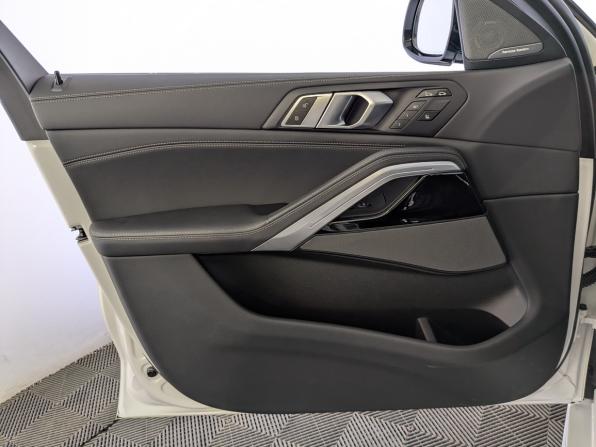 BMW X6 III (G06) Рестайлинг с пробегом 2023 года, цена 11 750 000 рублей, 32780 км, внедорожник, Автокод Объявления