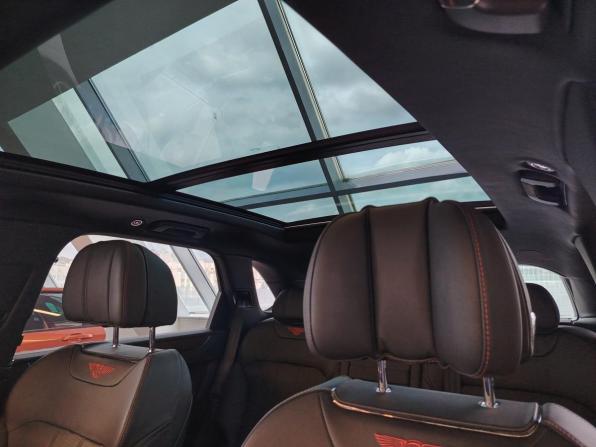 Bentley Bentayga I с пробегом 2017 года, цена 11 643 000 рублей, 70138 км, внедорожник, Автокод Объявления