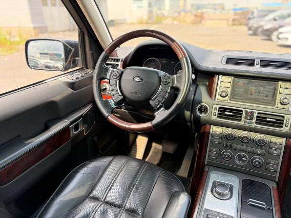 Land Rover Range Rover III Рестайлинг 2 с пробегом 2011 года, цена 1 750 000 рублей, 259996 км, внедорожник, Автокод Объявления