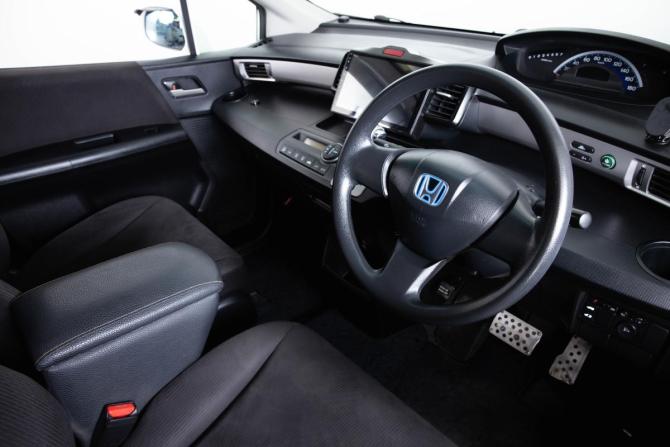 Honda Freed I с пробегом 2011 года, цена 1 229 000 рублей, 150700 км, компактвэн, Автокод Объявления