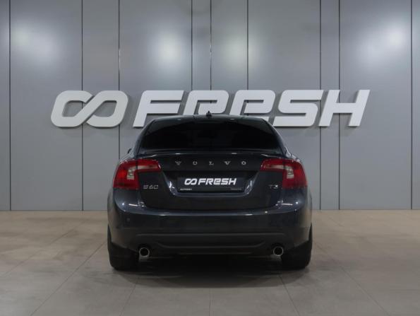 Volvo S60 II с пробегом 2012 года, цена 939 000 рублей, 177702 км, седан, Автокод Объявления