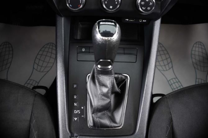 Skoda Octavia III (A7) Рестайлинг с пробегом 2017 года, цена 1 659 000 рублей, 138265 км, лифтбек, Автокод Объявления
