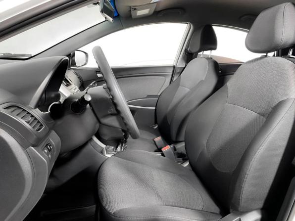 Hyundai Solaris I с пробегом 2013 года, цена 479 000 рублей, 292716 км, седан, Автокод Объявления