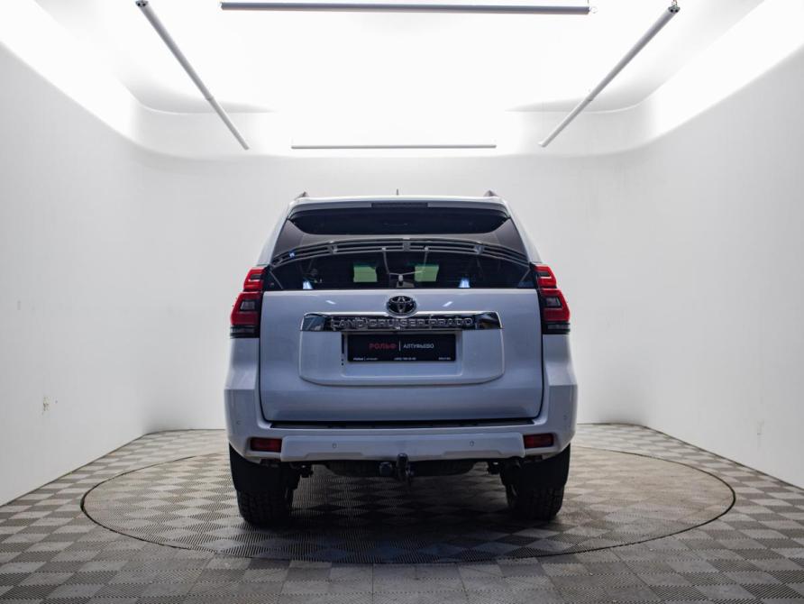 Toyota Land Cruiser Prado 150 Series Рестайлинг 2 Москва  - изображение 6