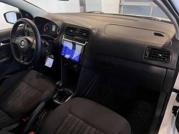 Volkswagen Polo V Рестайлинг с пробегом 2020 года, цена 868 000 рублей, 115000 км, седан, Автокод Объявления