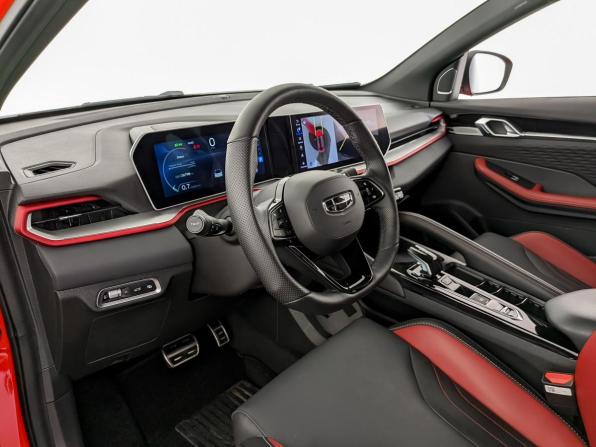 Geely Coolray I Рестайлинг с пробегом 2024 года, цена 2 270 000 рублей, 26796 км, внедорожник, Автокод Объявления