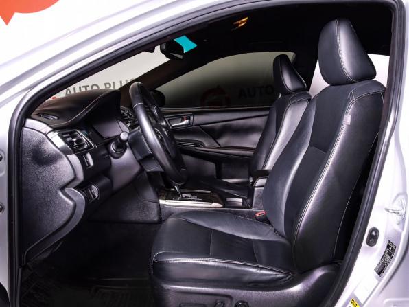 Toyota Camry VII (XV50) Рестайлинг с пробегом 2015 года, цена 1 750 000 рублей, 196000 км, седан, Автокод Объявления