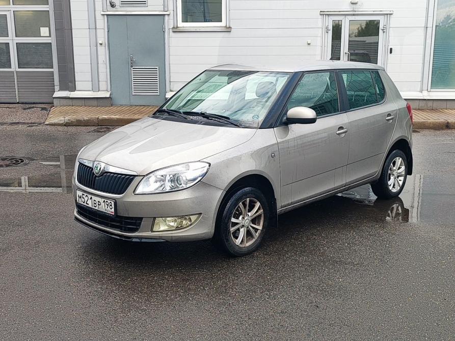 Skoda Fabia II Рестайлинг Санкт-Петербург  - изображение 2