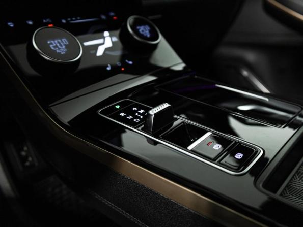 Exeed LX I Рестайлинг 2 с пробегом 2024 года, цена 2 130 000 рублей, 4382 км, внедорожник, Автокод Объявления