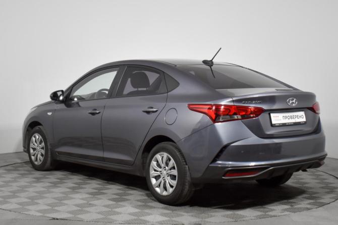 Hyundai Solaris II Рестайлинг с пробегом 2022 года, цена 1 498 000 рублей, 94900 км, седан, Автокод Объявления