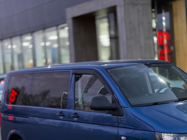 Volkswagen Caravelle T5 Рестайлинг с пробегом 2012 года, цена 1 979 000 рублей, 145057 км, минивэн, Автокод Объявления