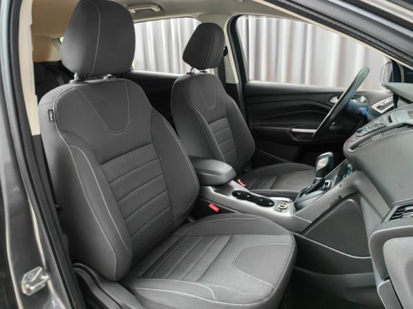 Ford Kuga II с пробегом 2013 года, цена 1 068 000 рублей, 133141 км, внедорожник, Автокод Объявления