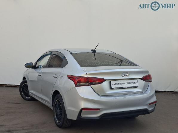 Hyundai Solaris I Рестайлинг с пробегом 2017 года, цена 975 000 рублей, 272459 км, седан, Автокод Объявления