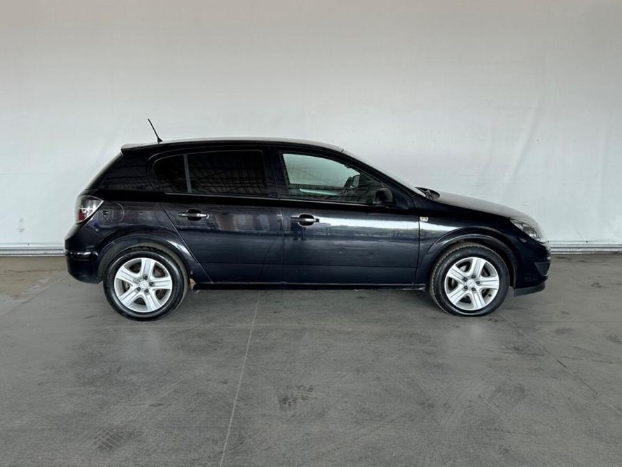 Opel Astra H Рестайлинг Москва  - изображение 8