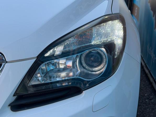 Opel Mokka I с пробегом 2013 года, цена 990 000 рублей, 114500 км, внедорожник, Автокод Объявления