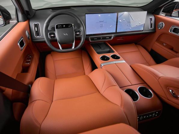 Новый Li Auto (Lixiang) L9 I Рестайлинг 2025 года, цена 11 790 000 рублей, внедорожник, Автокод Объявления
