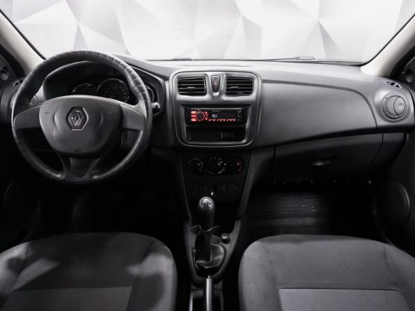 Renault Sandero II с пробегом 2015 года, цена 696 000 рублей, 181100 км, хэтчбек, Автокод Объявления