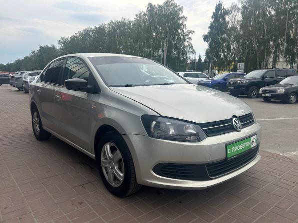 Volkswagen Polo V с пробегом 2014 года, цена 517 000 рублей, 195000 км, седан, Автокод Объявления