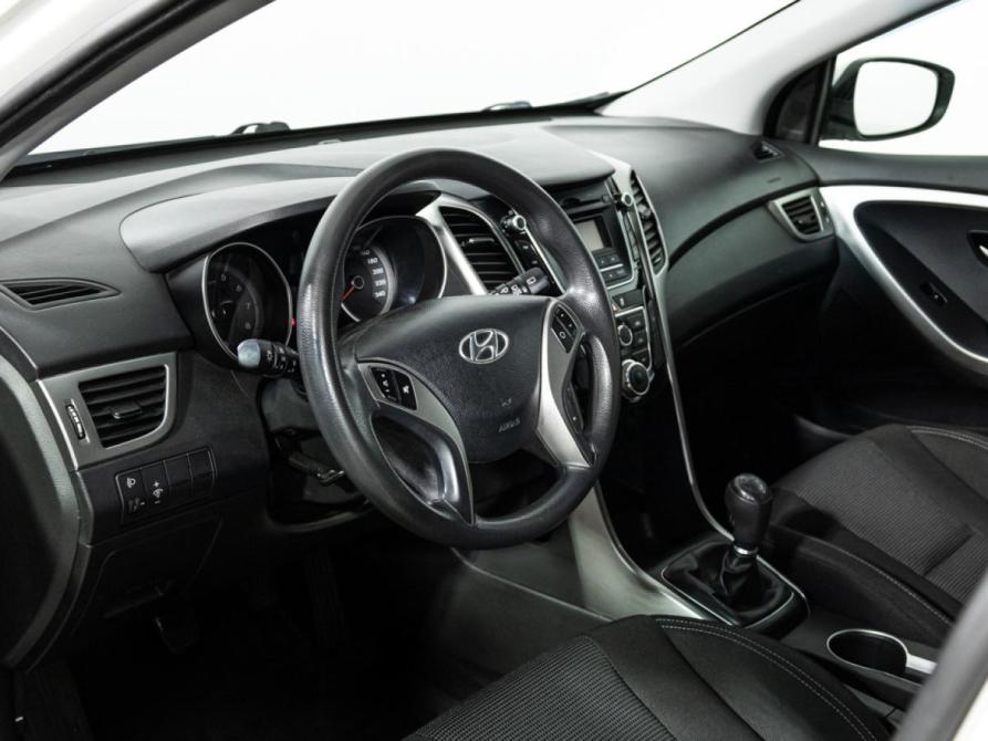 Hyundai i30 II Санкт-Петербург  - изображение 11