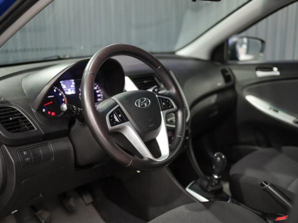 Hyundai Solaris I с пробегом 2013 года, цена 839 000 рублей, 109600 км, седан, Автокод Объявления