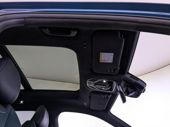Geely Monjaro I с пробегом 2023 года, цена 3 002 500 рублей, 64646 км, внедорожник, Автокод Объявления