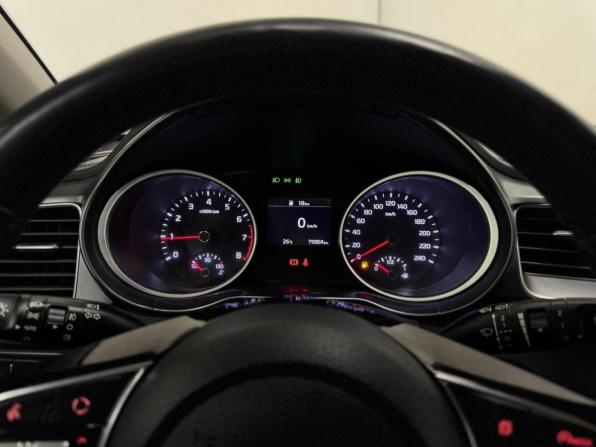 Kia Ceed III с пробегом 2018 года, цена 1 569 000 рублей, 79964 км, хэтчбек, Автокод Объявления