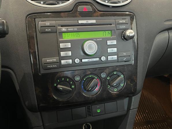 Ford Focus II с пробегом 2005 года, цена 270 000 рублей, 421509 км, универсал, Автокод Объявления