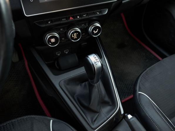 Renault Arkana I с пробегом 2019 года, цена 1 200 000 рублей, 251020 км, внедорожник, Автокод Объявления