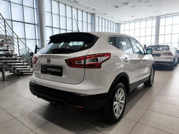 Nissan Qashqai II с пробегом 2015 года, цена 1 550 000 рублей, 145000 км, внедорожник, Автокод Объявления