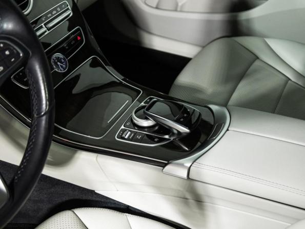 Mercedes-Benz C-Класс IV (W205) с пробегом 2015 года, цена 2 449 777 рублей, 71044 км, седан, Автокод Объявления