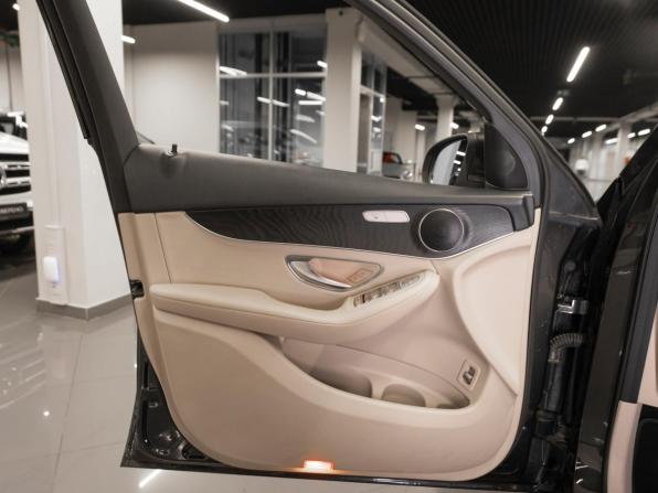 Mercedes-Benz GLC I (X253) Рестайлинг с пробегом 2019 года, цена 4 500 000 рублей, 67460 км, внедорожник, Автокод Объявления