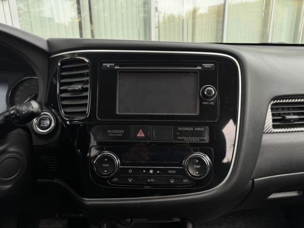 Mitsubishi Outlander III Рестайлинг с пробегом 2014 года, цена 1 549 000 рублей, 162000 км, внедорожник, Автокод Объявления