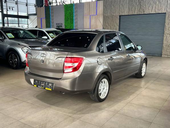 Lada (ВАЗ) Granta I с пробегом 2017 года, цена 685 000 рублей, 65174 км, седан, Автокод Объявления