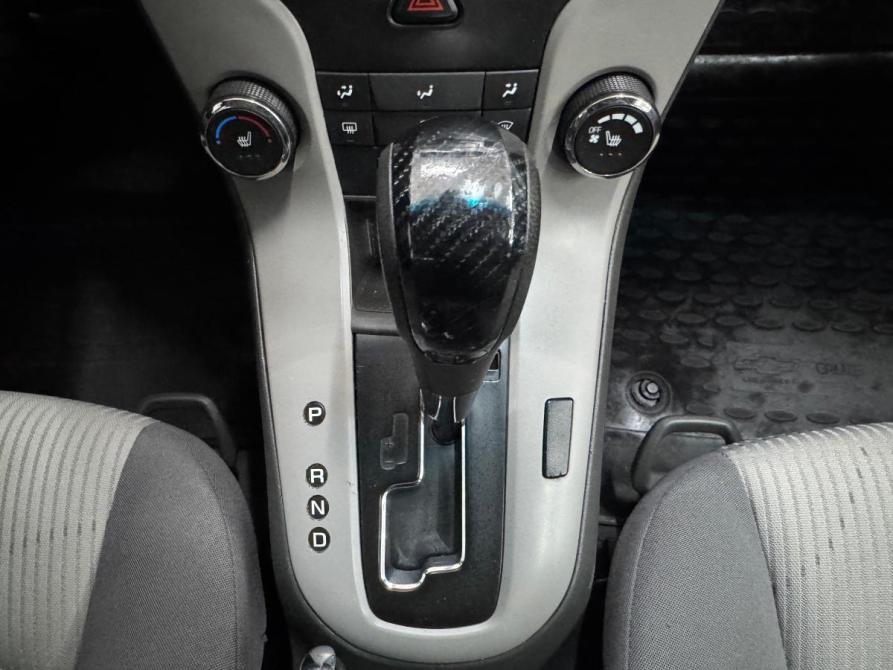 Chevrolet Cruze I Магнитогорск  - изображение 12